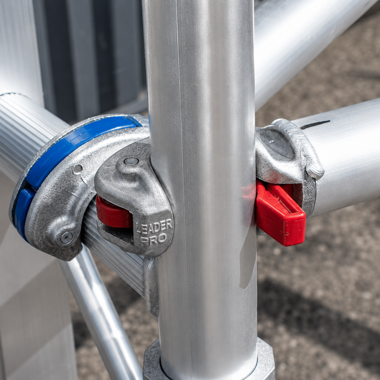 LEADER PRO 250 Industrial Scaffold Towers